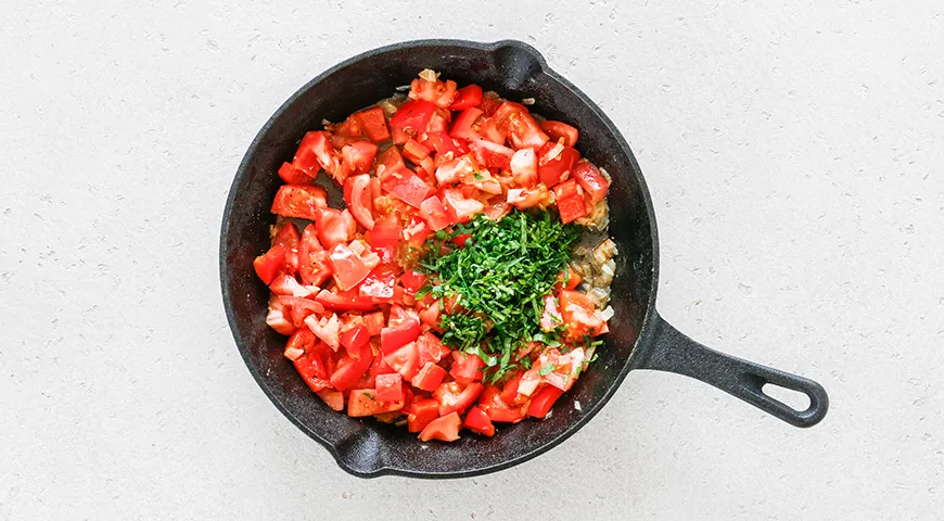 Türgi Shakshuka (praemuna tomatitega), klassikaline retsept