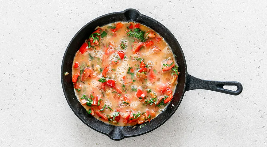 Türgi Shakshuka (praemuna tomatitega), klassikaline retsept