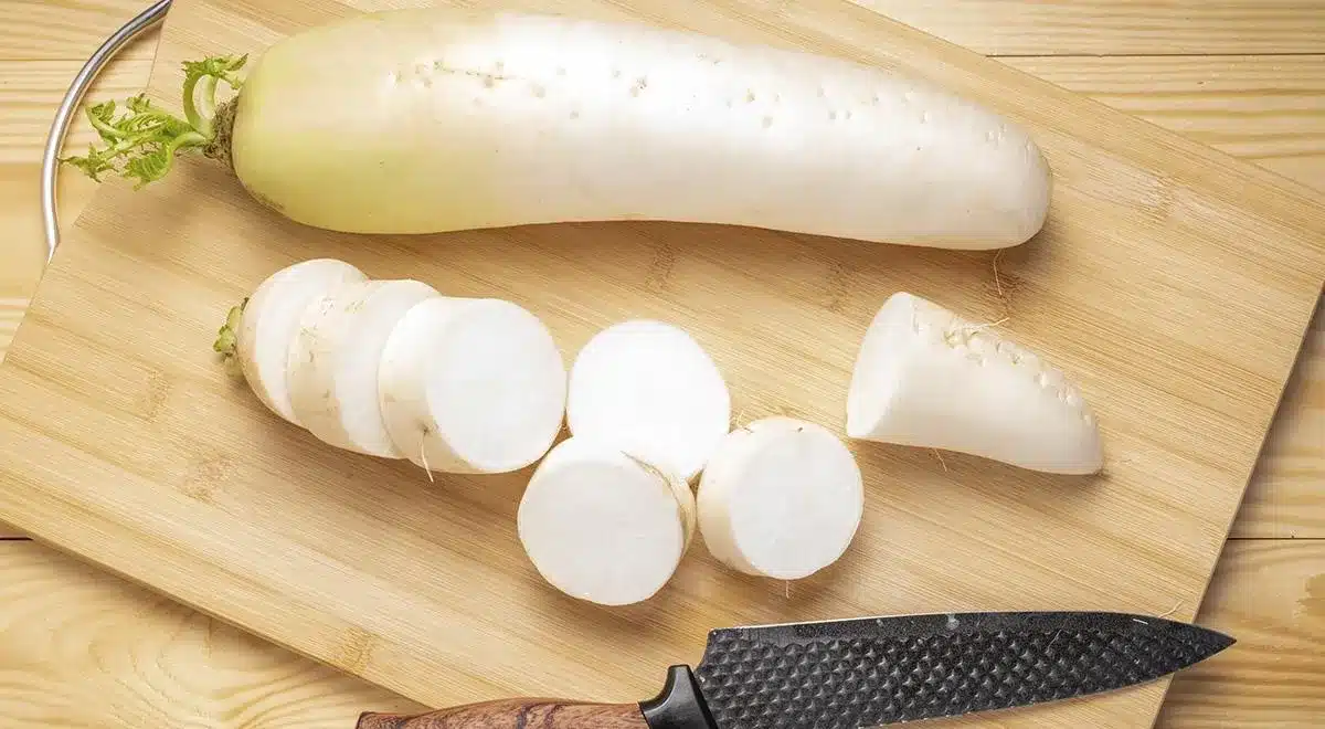 Daikon: eelised, kuidas valida, säilitada, süüa teha